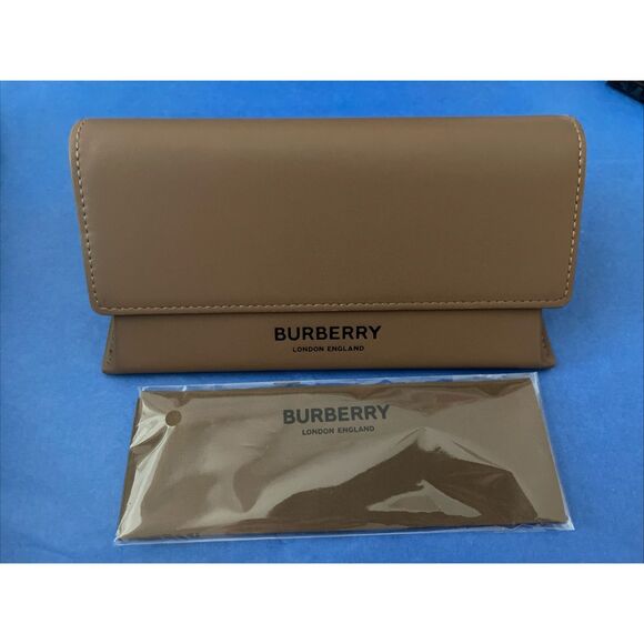 Burberry London Tan Brown Sunglass Case With Cloth New - Picture 1 of 2